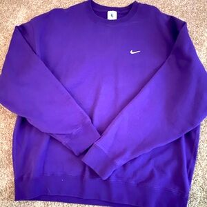 Brand new, w/o tags, Men’s Nike Crewneck